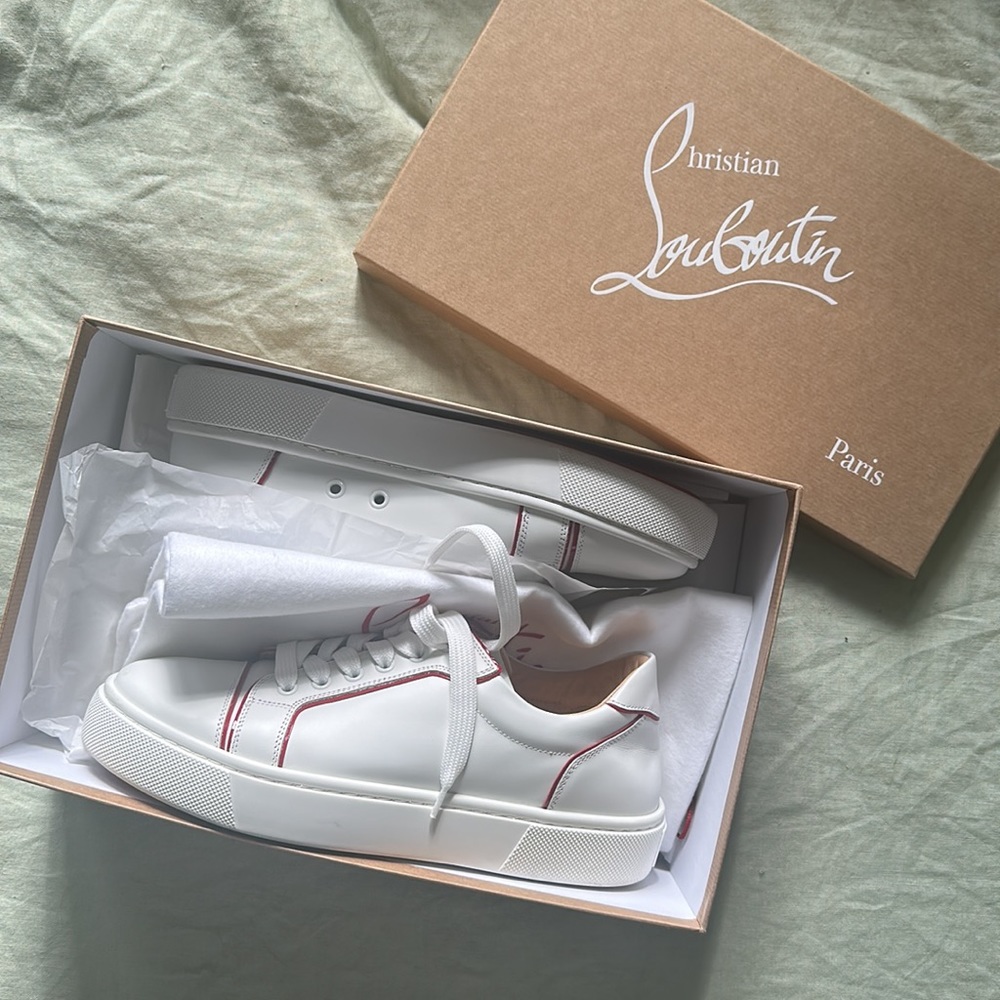 CHRISTIAN LOUBOUTIN Vieirissima Sneaker Size: 39.5
